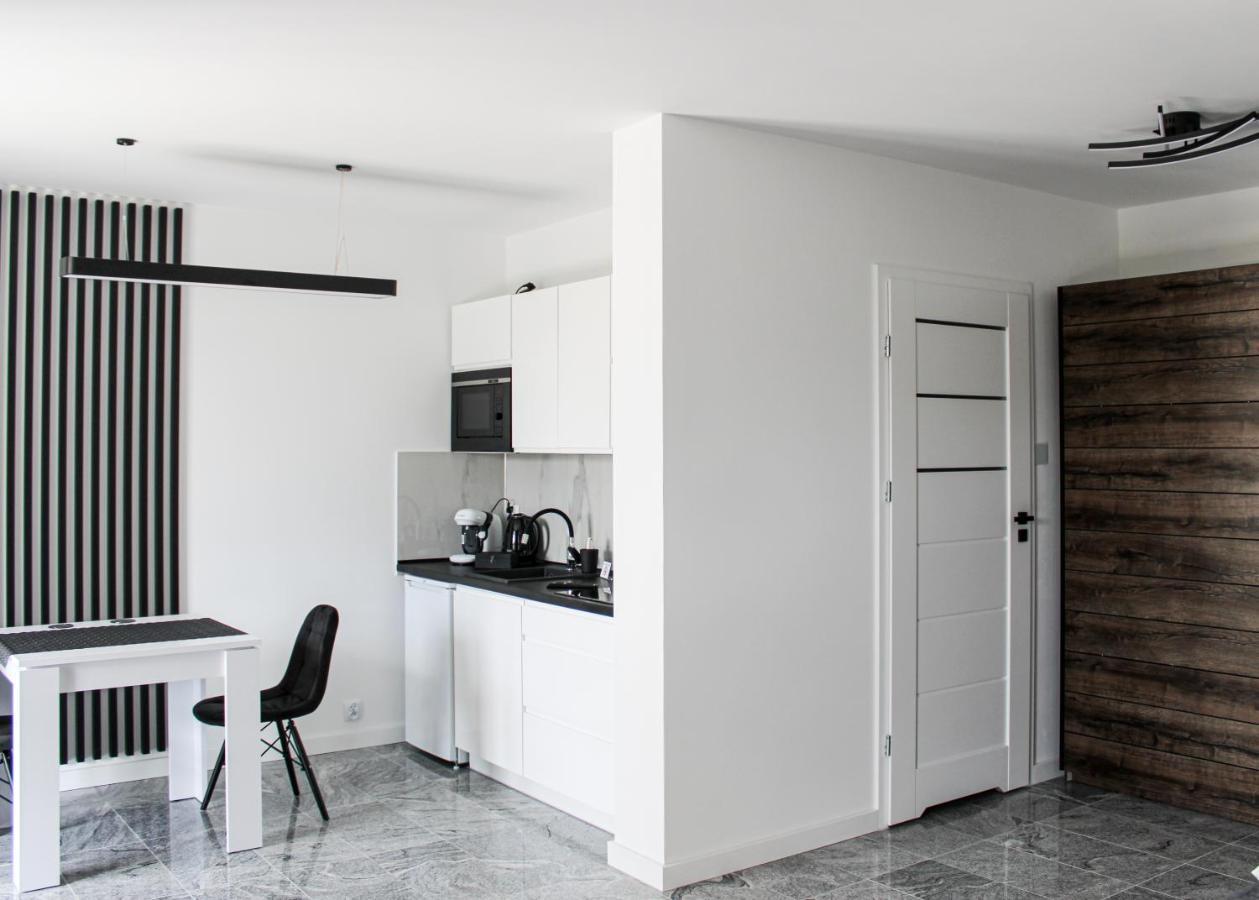 Apartament Black-Niska Z Garazem Podziemnym Kielce Exteriör bild